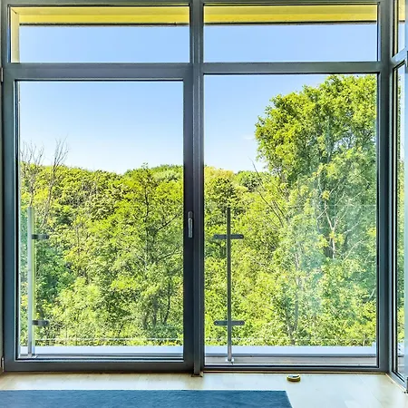 Apartament Przy Plazy Z Widokiem Na Park By Alldayholiday * Kolobrzeg